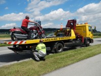 22.JPG (236.18 KiB) 3273 mal betrachtet Amboss-artiges Japan-Teil bewegt von italophilem Fahrer. Danke!